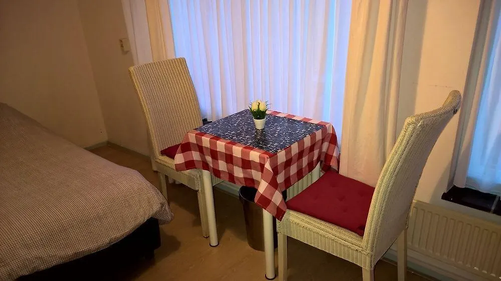 Bed & Breakfast Bed And Breakfast Amsterdam Holy Dove